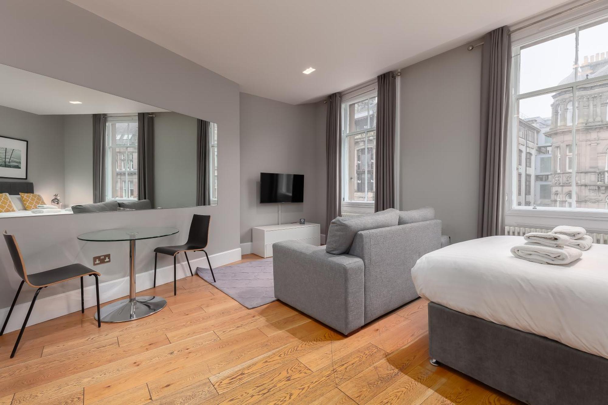 Destiny Scotland - St Andrew Square Apartments Edinburgh Exterior photo
