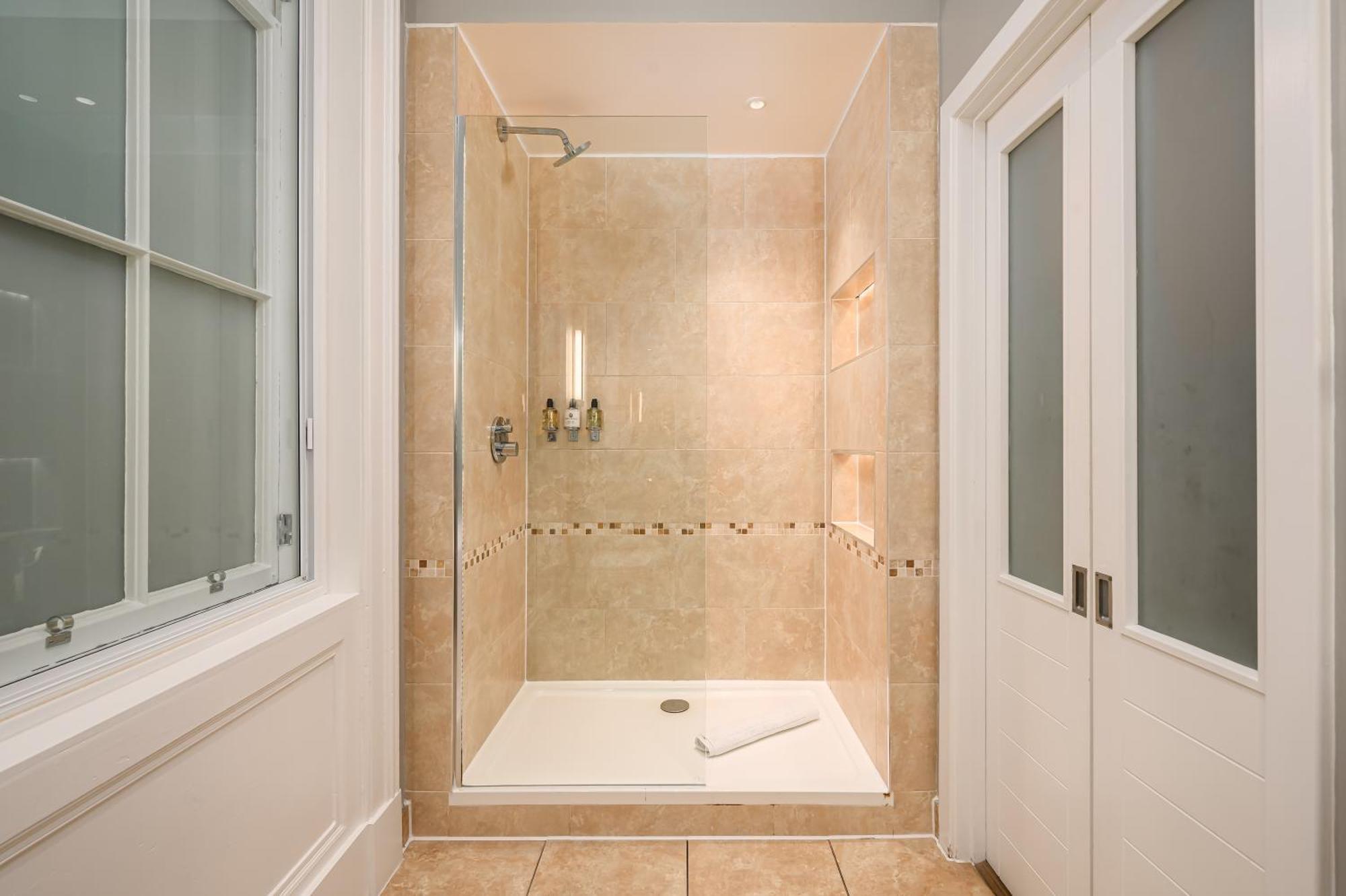 Destiny Scotland - St Andrew Square Apartments Edinburgh Exterior photo