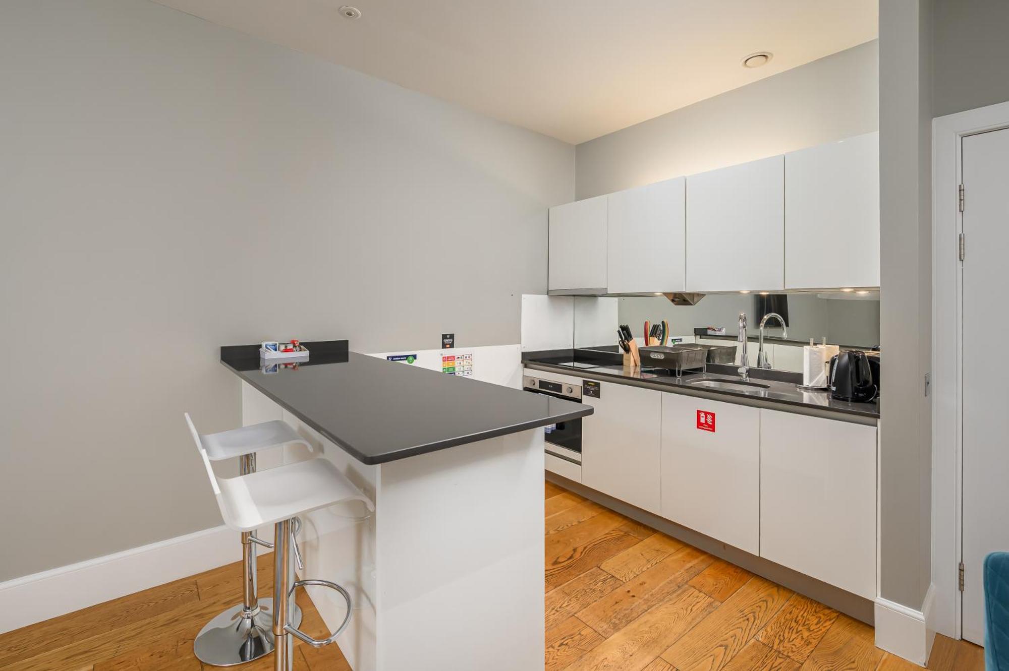 Destiny Scotland - St Andrew Square Apartments Edinburgh Exterior photo
