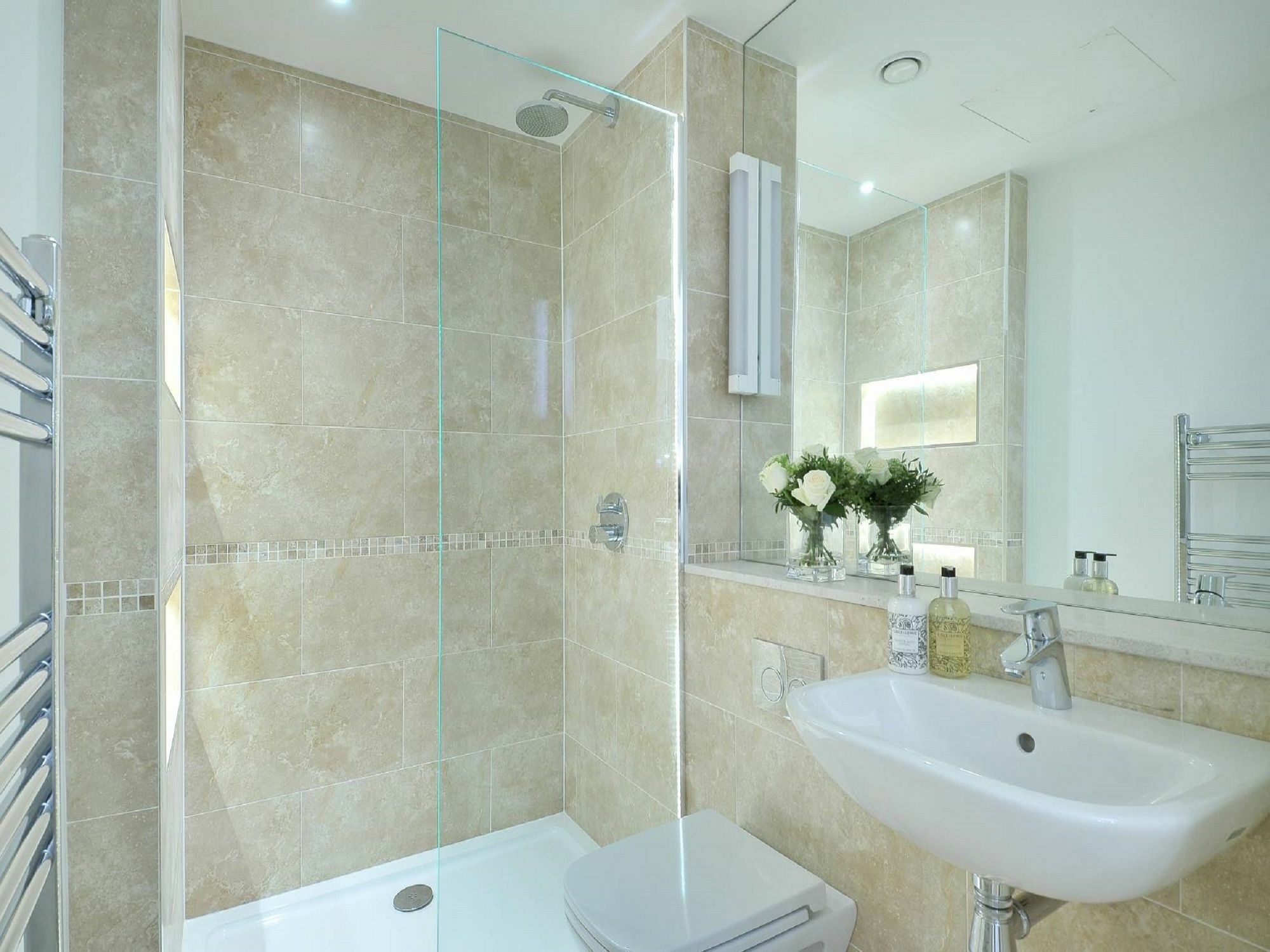 Destiny Scotland - St Andrew Square Apartments Edinburgh Exterior photo